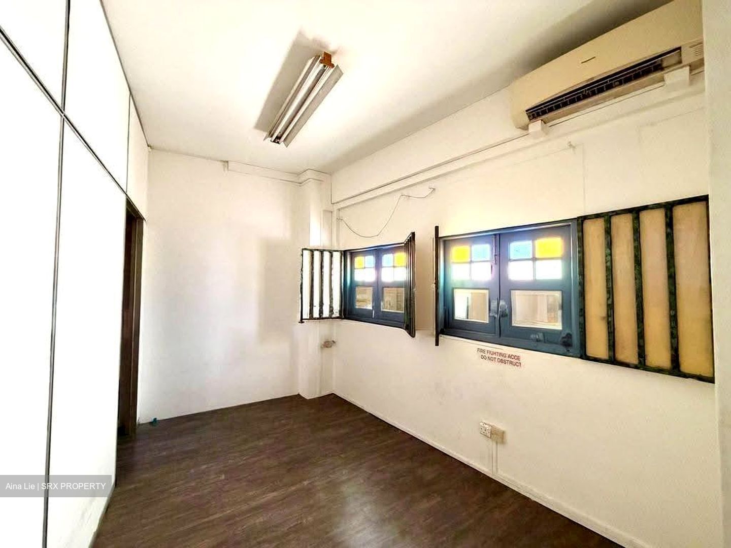 The Sunflower (D14), Office #635862831